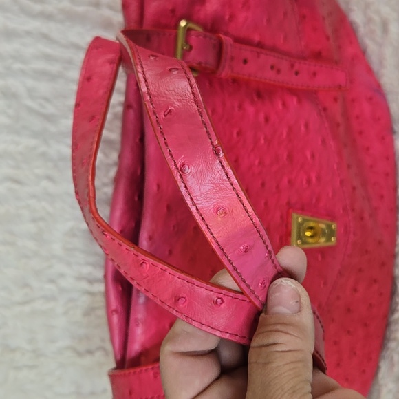 MARC BY MARC JACOBS OSTRICH EMBOSSED PRETTY TOTE BAG - Picture 3 of 14